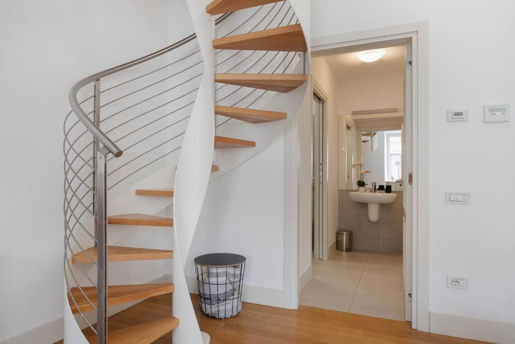 Apartments Trieste Centro I 3 Luaran gambar