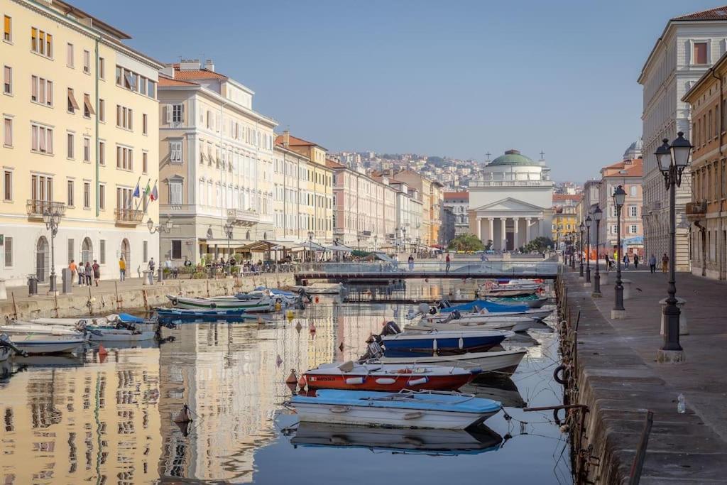 Apartments Trieste Centro I 3 Luaran gambar