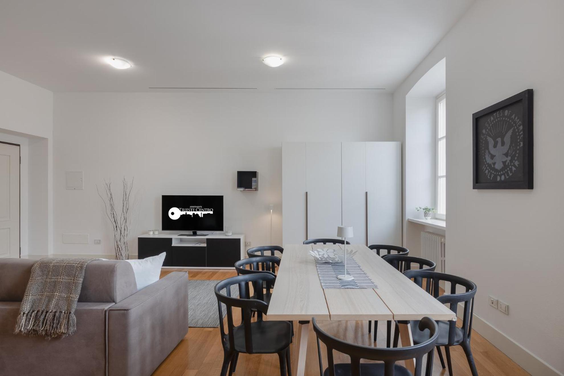 Apartments Trieste Centro I 3 Luaran gambar